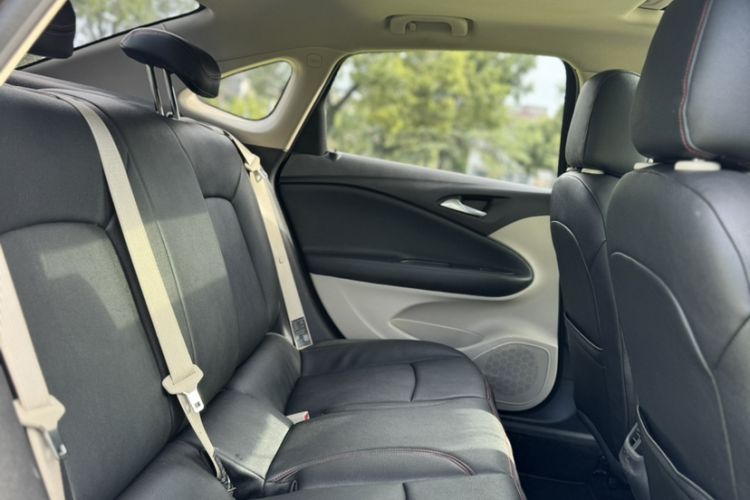 Used Buick Verano 2018 Sedan 15S Automatic Entry Model Interior 2