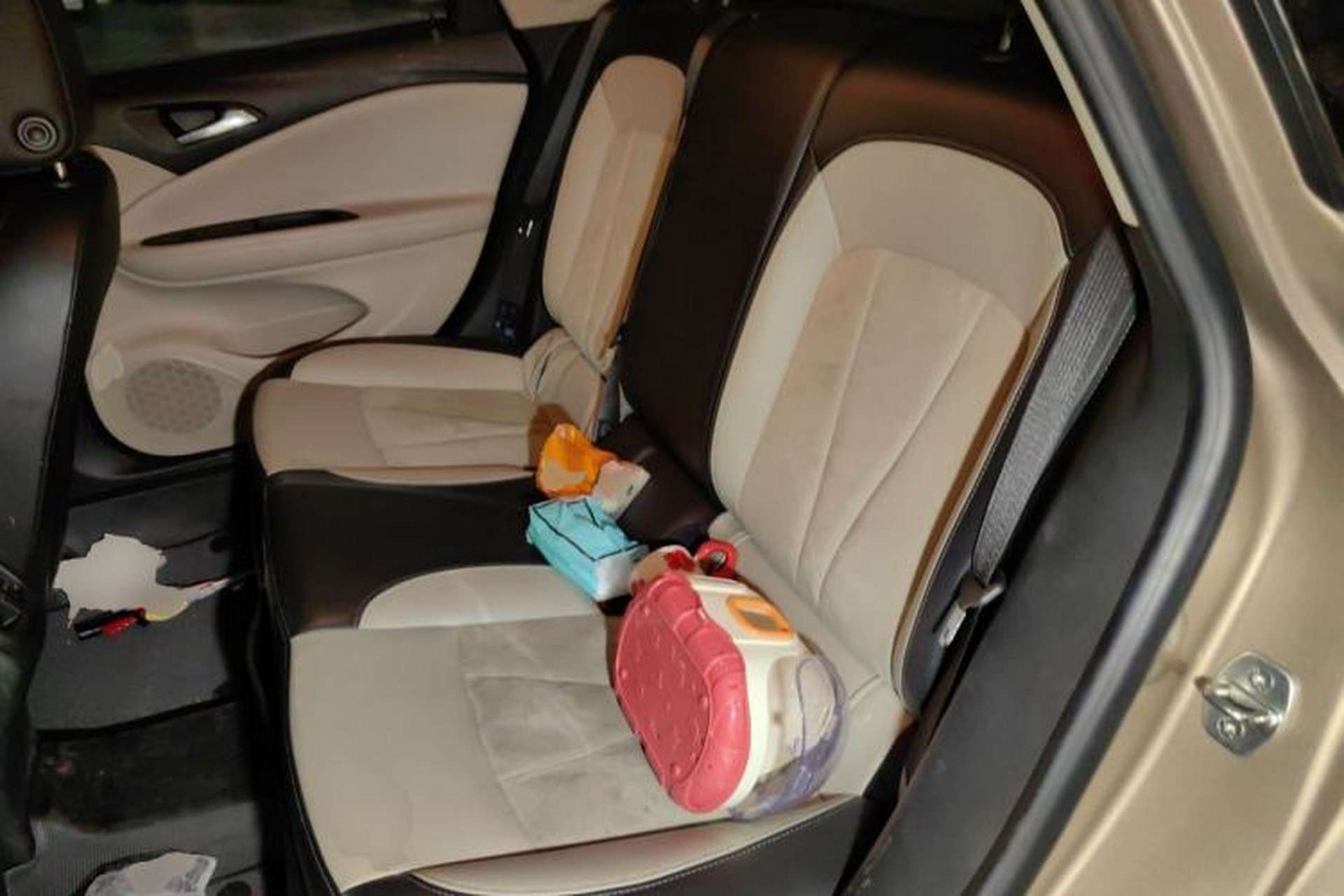 Used Buick Verano 2018 Sedan 15S Automatic Leading Model Left Rear Seat