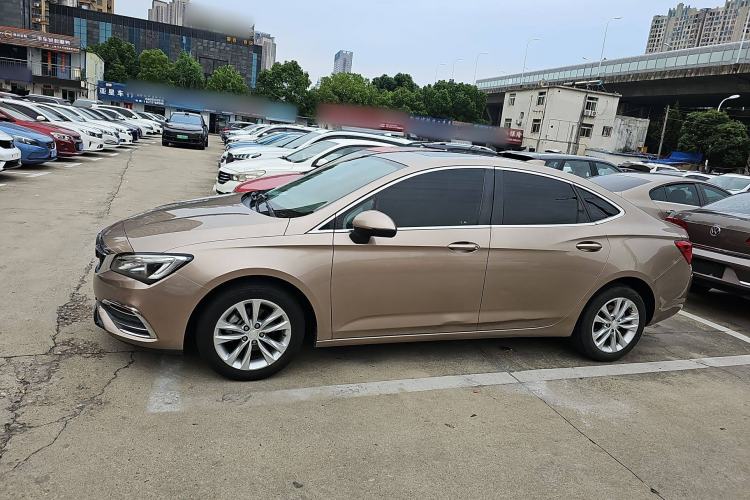 Used Buick Verano 2018 Sedan 20T Dual-Clutch Leading Model Left Side