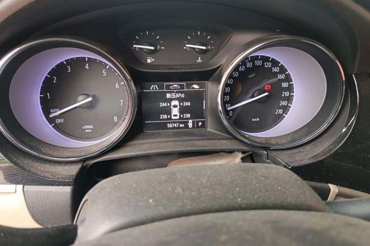 Used Buick Verano 2018 Sedan 15S Automatic Entry Model Odometer Close Up