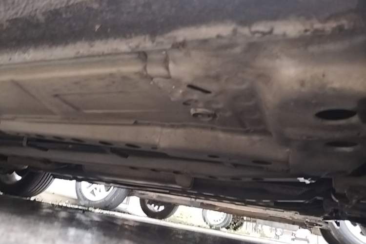 Used Buick Verano 2018 Sedan 15S Automatic Leading Model Right Side Sill