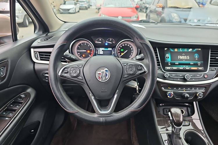 Used Buick Verano 2018 Sedan 20T Dual-Clutch Leading Model Steering Wheel