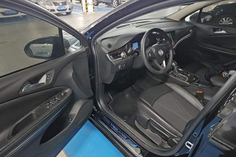 Used Buick Verano 2019 Sedan 20T Dual-Clutch Leading Model Driver Seat