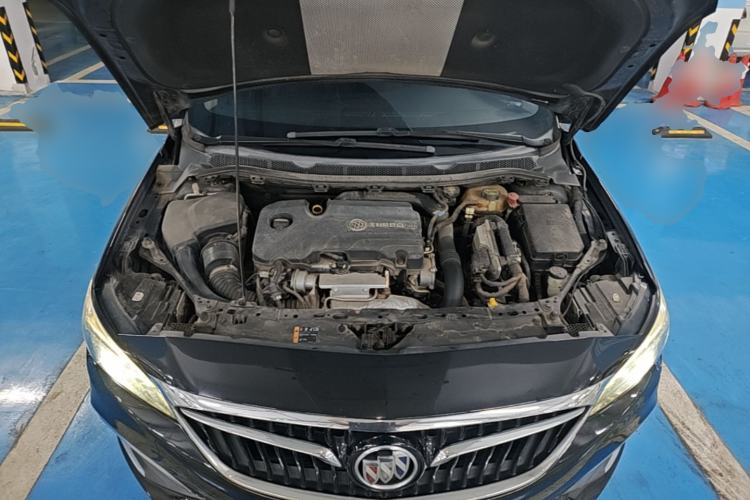 Used Buick Verano 2019 Sedan 20T Dual-Clutch Leading Model Engine Bay