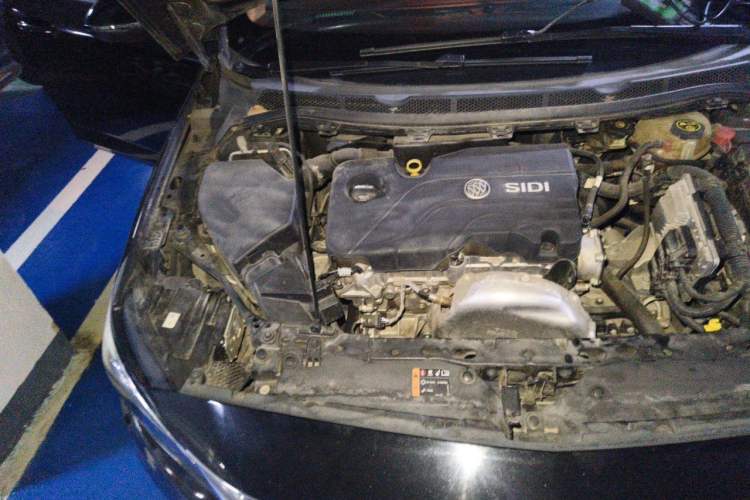 Used Buick Verano 2019 Sedan 15S Automatic Leading Model Engine Bay Right