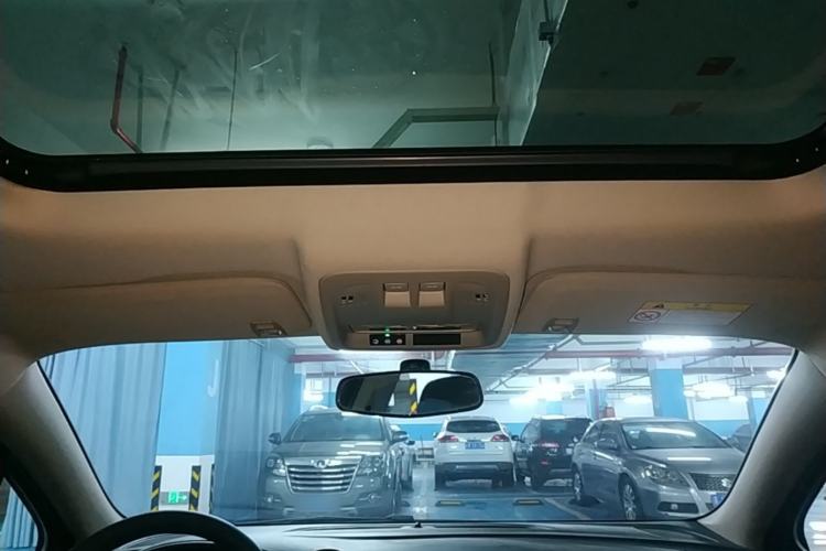 Used Buick Verano 2019 Sedan 20T Dual-Clutch Leading Model Headliner