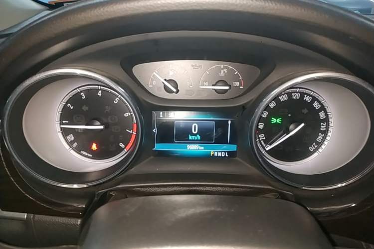 Used Buick Verano 2019 Sedan 20T Dual-Clutch Leading Model Instrument Cluster