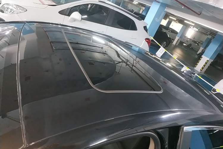 Used Buick Verano 2019 Sedan 20T Dual-Clutch Leading Model Roof