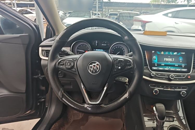 Used Buick Verano 2019 Sedan 20T Dual-Clutch Leading Model Steering Wheel