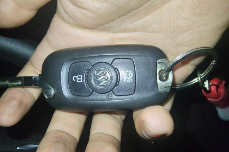Used Buick Verano 2019 Sedan 20T Dual-Clutch Elite Model Vehicle Key