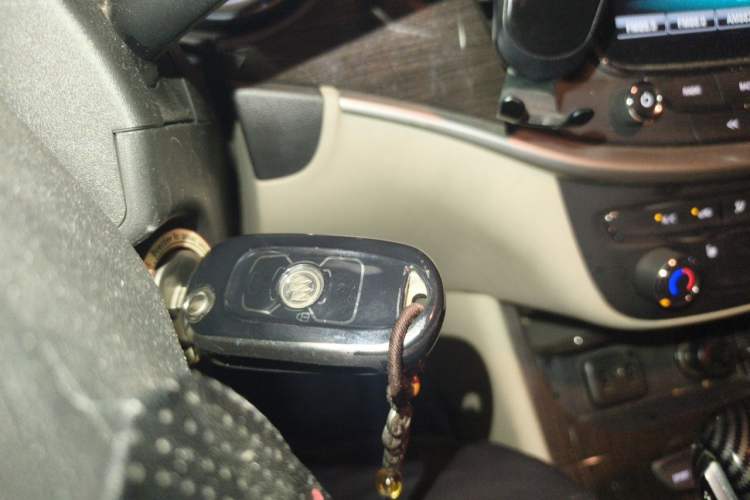 Used Buick Verano 2019 Sedan 15S Automatic Leading Model Vehicle Key