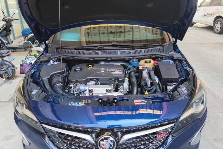 Used Buick Verano 2019 Two-Door GS 20T Dual-Clutch Luxury Model Engine Bay