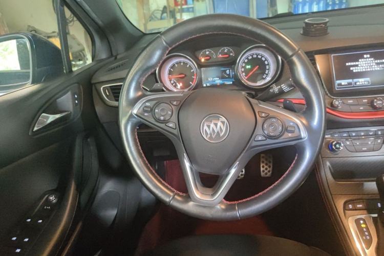 Used Buick Verano 2019 Two-Door GS 20T Dual-Clutch Luxury Model Steering Wheel