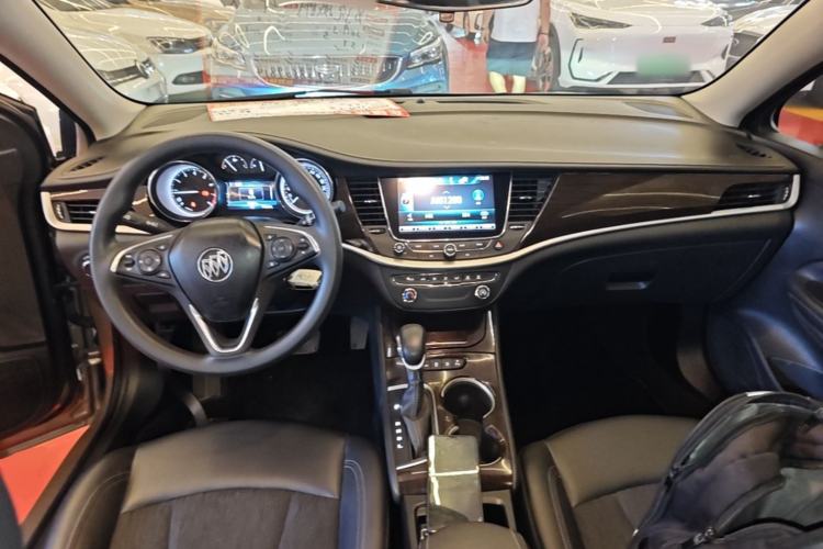 Used Buick Verano 2019 Sedan 20T Dual-Clutch Leading Model Center Console