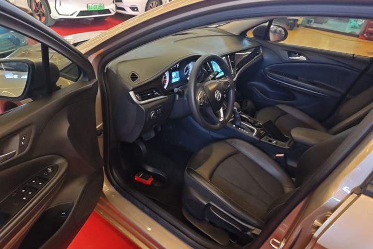 Used Buick Verano 2019 Sedan 20T Dual-Clutch Leading Model Driver Seat