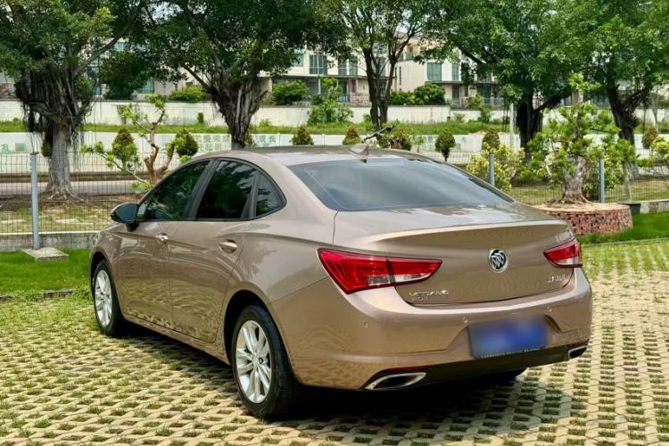Used Buick Verano 2019 Sedan 20T Dual-Clutch Leading Model Exterior 6