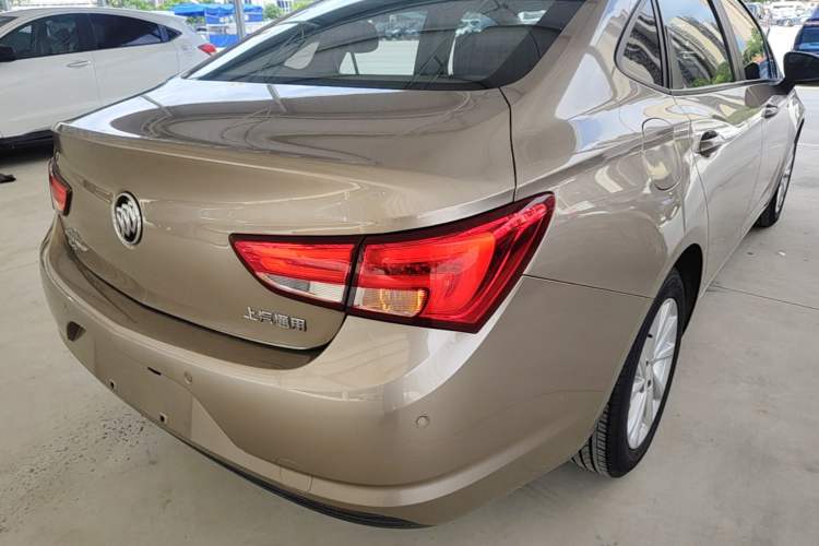 Used Buick Verano 2019 Sedan 15S Automatic Leading Model Rear Right 45 Deg
