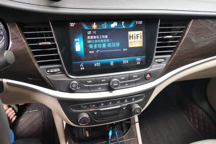 Used Buick Verano 2019 Sedan 15S Automatic Leading Model Audio And AC Panel