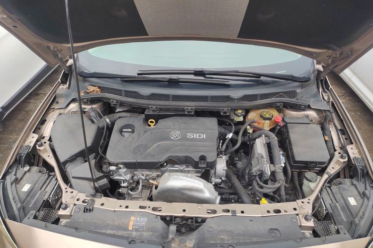 Used Buick Verano 2019 Sedan 15S Automatic Leading Model Engine Bay