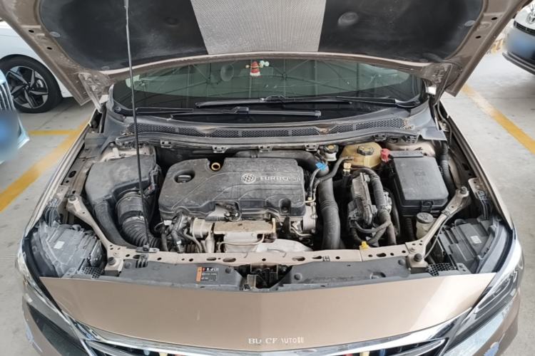 Used Buick Verano 2019 Sedan 20T Dual-Clutch Leading Model Engine Bay