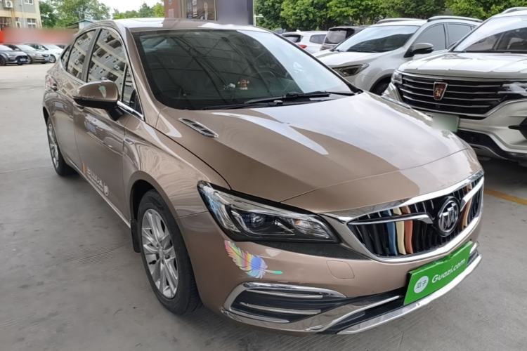 Used Buick Verano 2019 Sedan 20T Dual-Clutch Leading Model Front Right 45 Deg