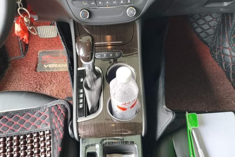 Used Buick Verano 2019 Sedan 20T Dual-Clutch Leading Model Gear Lever