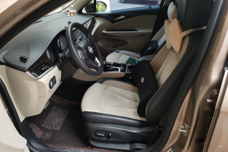Used Buick Verano 2019 Sedan 15S Automatic Leading Model Left Front Seat