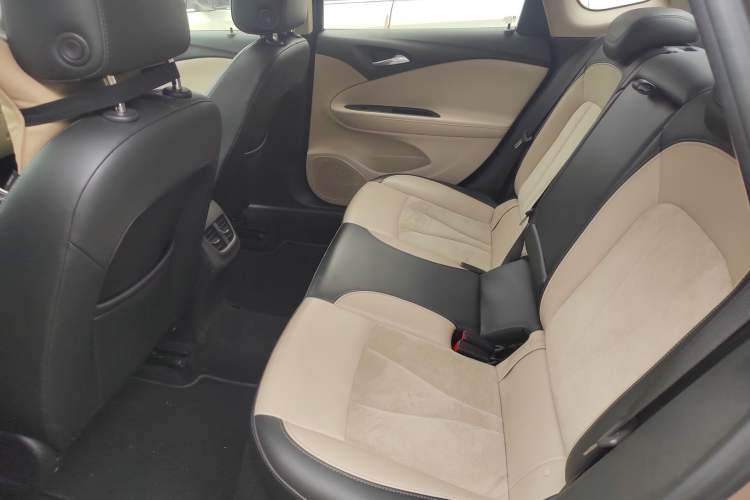 Used Buick Verano 2019 Sedan 15S Automatic Leading Model Left Rear Seat