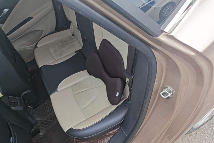 Used Buick Verano 2019 Sedan 15S Automatic Leading Model Left Rear Seat