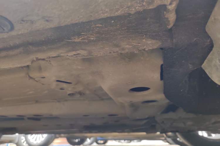Used Buick Verano 2019 Sedan 15S Automatic Leading Model Left Side Sill