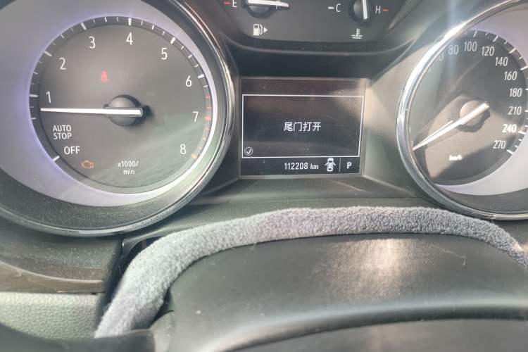 Used Buick Verano 2019 Sedan 15S Automatic Entry Model Odometer Close Up