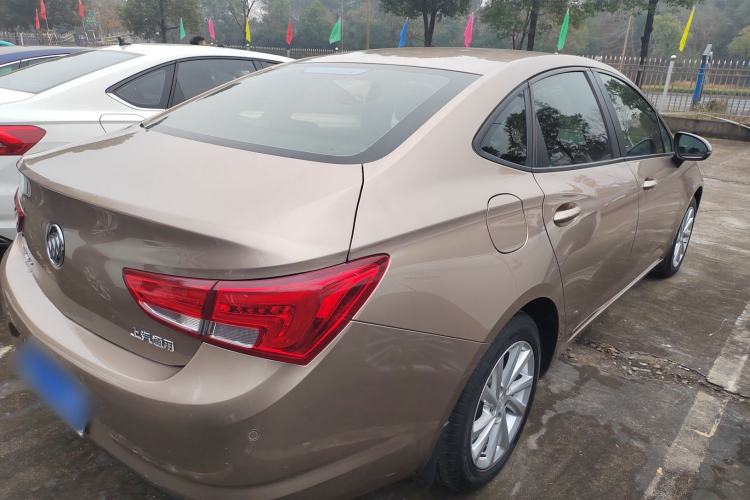 Used Buick Verano 2019 Sedan 15S Automatic Leading Model Rear Right 45 Deg