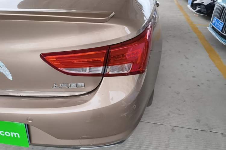 Used Buick Verano 2019 Sedan 20T Dual-Clutch Leading Model Right Rear Taillight