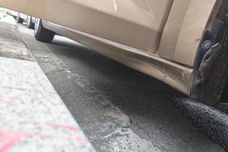 Used Buick Verano 2019 Sedan 15S Automatic Leading Model Right Side Sill