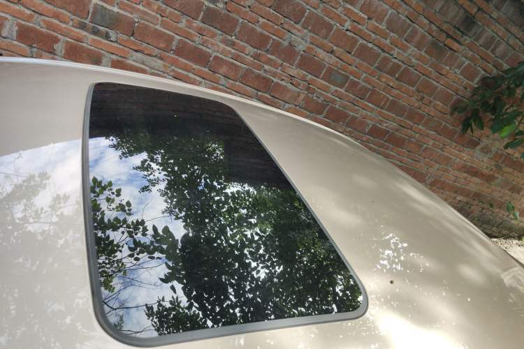 Used Buick Verano 2019 Sedan 15S Automatic Entry Model Roof