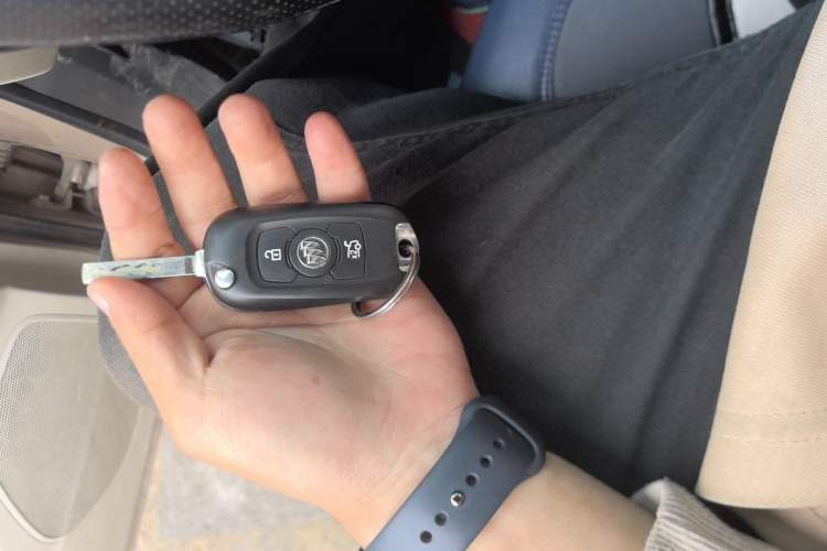 Used Buick Verano 2019 Sedan 15S Automatic Entry Model Vehicle Key
