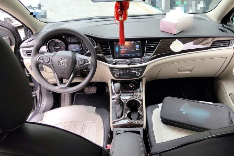 Used Buick Verano 2019 Sedan 15S Automatic Leading Model Center Console