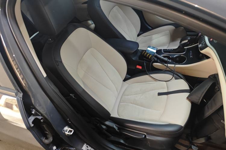 Used Buick Verano 2019 Sedan 15S Automatic Leading Model Right Front Seat