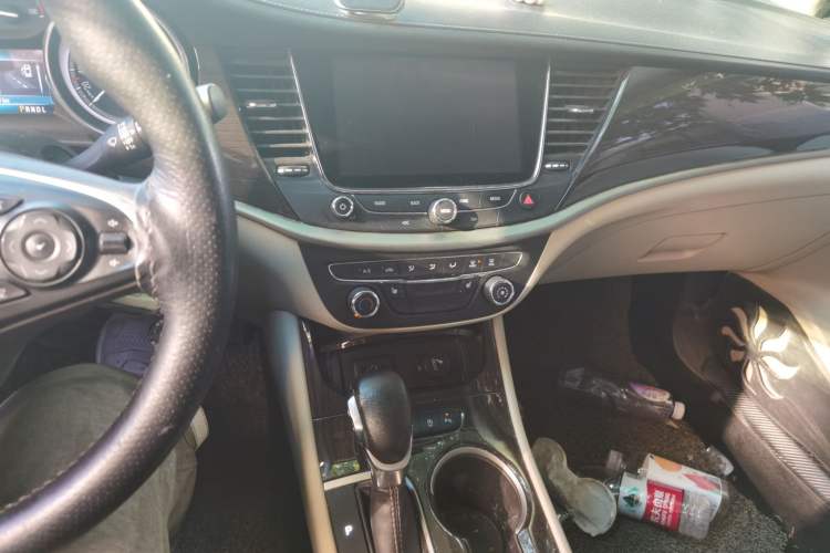 Used Buick Verano 2019 Sedan 15S Automatic Leading Model Audio And AC Panel