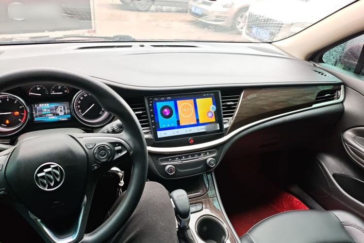 Used Buick Verano 2019 Sedan 20T Dual-Clutch Leading Model Center Console