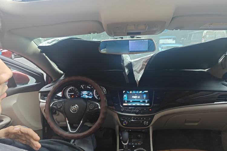 Used Buick Verano 2019 Sedan 15S Automatic Leading Model Center Console