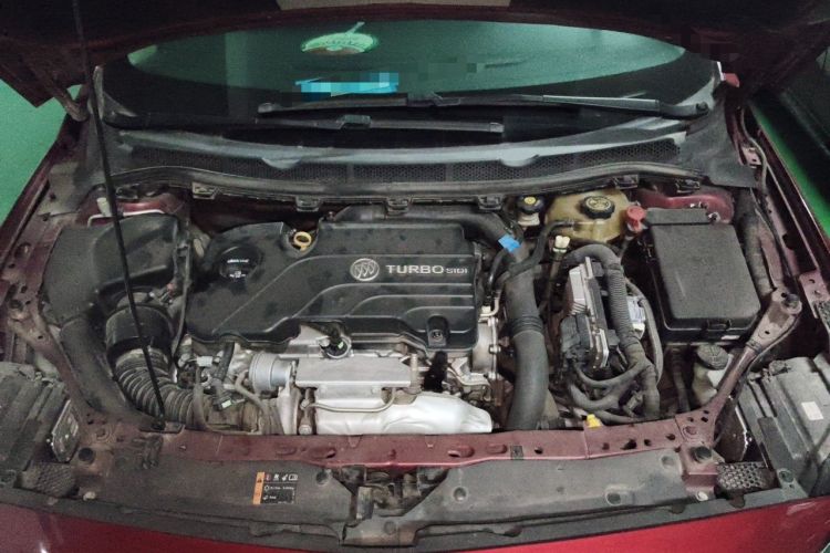 Used Buick Verano 2019 Sedan 20T Dual-Clutch Leading Model Engine Bay