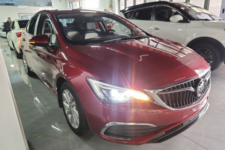 Used Buick Verano 2019 Sedan 15S Automatic Leading Model Front Right 45 Deg