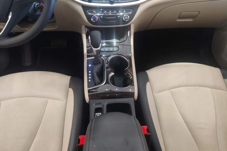 Used Buick Verano 2019 Sedan 15S Automatic Leading Model Gear Lever