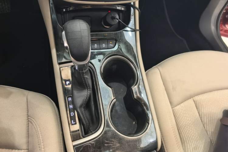 Used Buick Verano 2019 Sedan 15S Automatic Entry Model Gear Lever