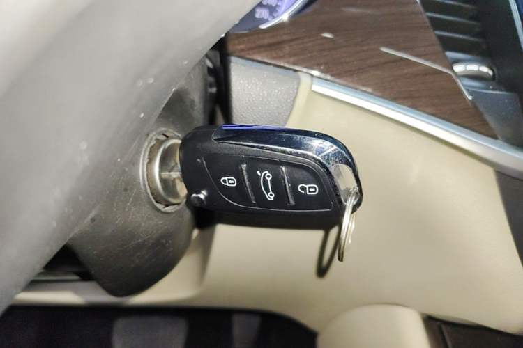 Used Buick Verano 2019 Sedan 15S Automatic Entry Model Interior 1