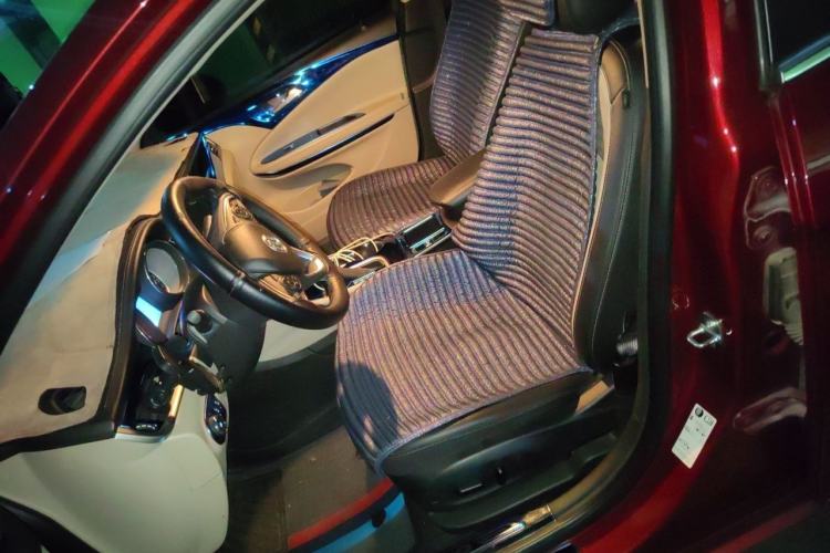 Used Buick Verano 2019 Sedan 15S Automatic Leading Model Left Front Seat