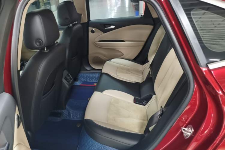 Used Buick Verano 2019 Sedan 15S Automatic Leading Model Left Rear Seat