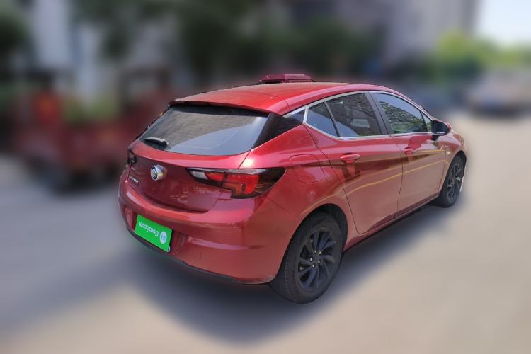 Used Buick Verano 2019 Hatchback 15S Automatic Leading Model Rear Right 45 Deg