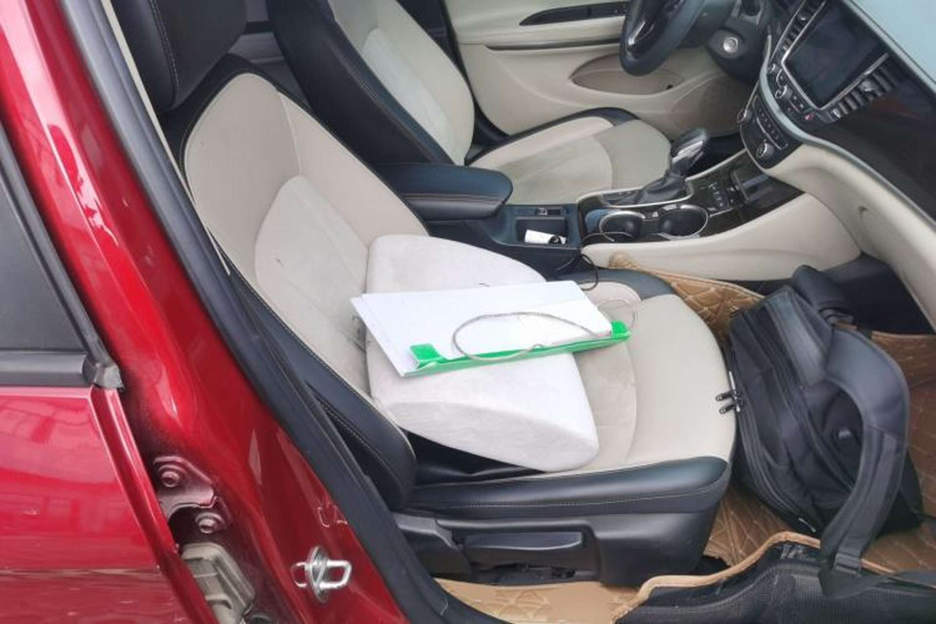 Used Buick Verano 2019 Sedan 15S Automatic Leading Model Right Front Seat